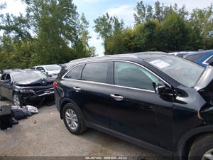 2017 KIA SORENTO 2.4L LX