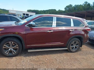 2016 TOYOTA HIGHLANDER XLE V6