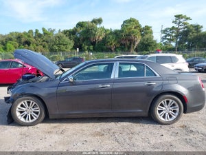 2016 CHRYSLER 300C