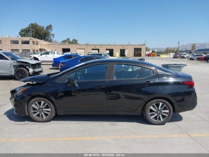 2021 NISSAN VERSA SV XTRONIC CVT