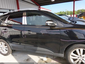 2011 HYUNDAI TUCSON LIMITED