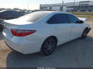 2016 TOYOTA CAMRY SE