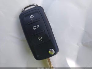 2013 VOLKSWAGEN PASSAT 2.0L TDI SE