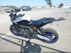 2026 YAMAHA MT09 SP
