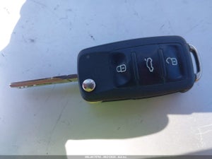 2011 VOLKSWAGEN TIGUAN SE