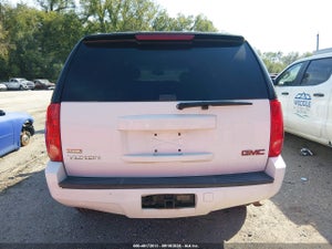 2011 GMC YUKON SLE