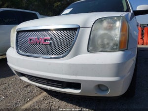 2011 GMC YUKON SLE