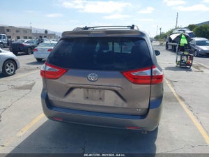 2015 TOYOTA SIENNA LE 8 PASSENGER