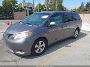 2015 TOYOTA SIENNA LE 8 PASSENGER