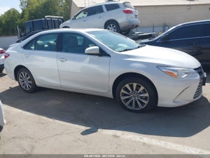2017 TOYOTA CAMRY XLE