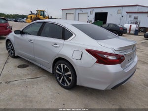 2017 NISSAN ALTIMA 2.5 SR