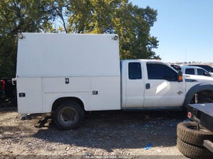2016 FORD F-550 CHASSIS XL