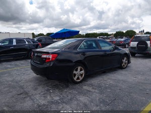 2013 TOYOTA CAMRY SE