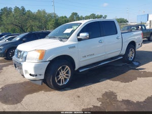 2014 NISSAN TITAN SL