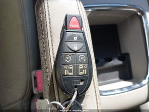 2011 CHRYSLER TOWN & COUNTRY LIMITED