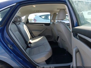 2017 VOLKSWAGEN PASSAT 1.8T SE