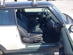2011 MINI COOPER