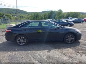 2016 TOYOTA CAMRY SE