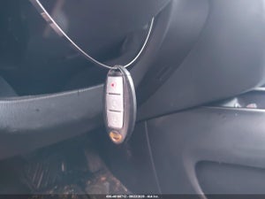 2013 NISSAN PATHFINDER SV