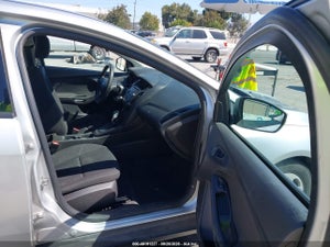 2016 FORD FOCUS S