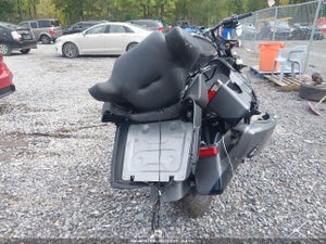 2021 HARLEY-DAVIDSON FLTRK