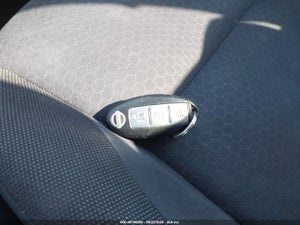 2011 NISSAN JUKE SV