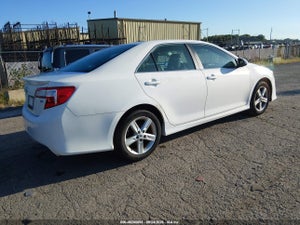 2012 TOYOTA CAMRY SE