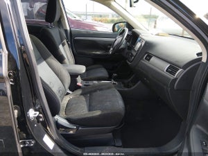 2016 MITSUBISHI OUTLANDER SE