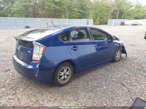 2011 TOYOTA PRIUS THREE