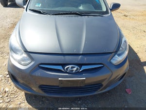 2012 HYUNDAI ACCENT GS