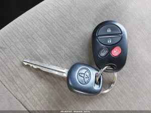 2013 TOYOTA HIGHLANDER PLUS