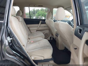 2013 TOYOTA HIGHLANDER PLUS
