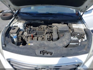 2015 HYUNDAI SONATA 2.4L SE