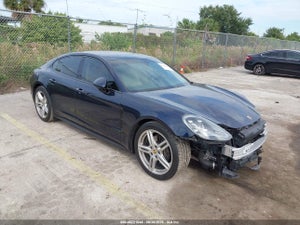 2018 PORSCHE PANAMERA 4