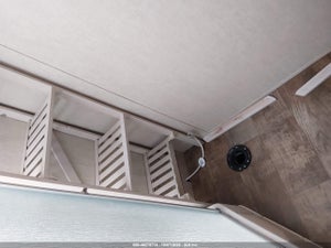 2017 GULFSTREAM VISTA CRUISER 17RKM TRAVEL TRAILER