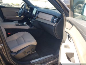 2025 VOLVO XC90 PLUG-IN HYBRID T8 CORE 7-SEATER