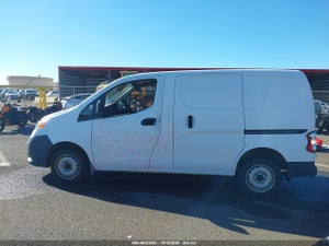 2017 NISSAN NV200 S