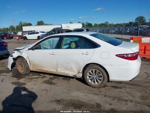 2017 TOYOTA CAMRY LE