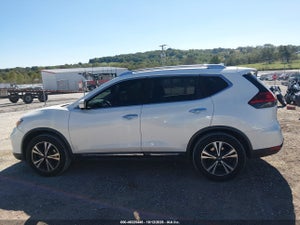 2017 NISSAN ROGUE SL