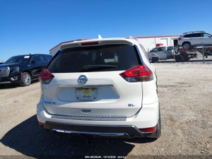 2017 NISSAN ROGUE SL