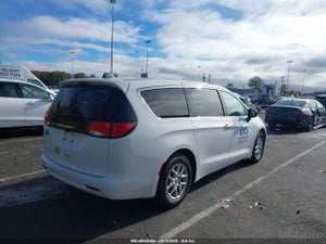 2024 CHRYSLER VOYAGER LX
