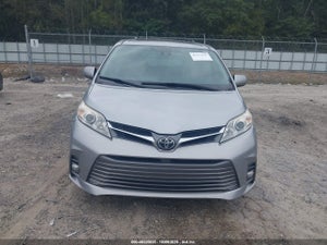 2018 TOYOTA SIENNA XLE 8 PASSENGER