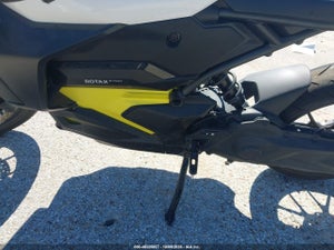 2025 CAN-AM PULSE
