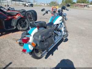 2016 HARLEY-DAVIDSON FLSTC HERITAGE SOFTAIL CLASSIC