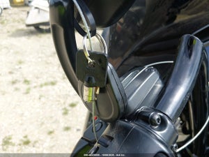2019 HARLEY-DAVIDSON FLTRXS