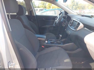 2019 KIA SORENTO 2.4L LX