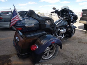 2018 HARLEY-DAVIDSON FLHTCUTG TRI GLIDE ULTRA