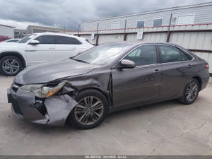 2016 TOYOTA CAMRY SE