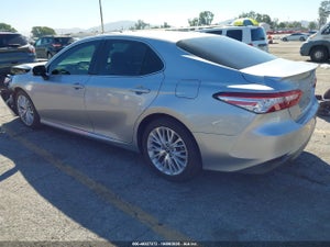 2018 TOYOTA CAMRY XLE