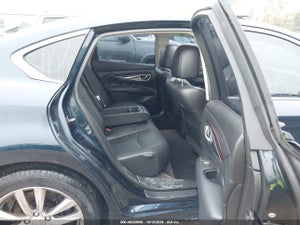 2017 INFINITI Q70 3.7